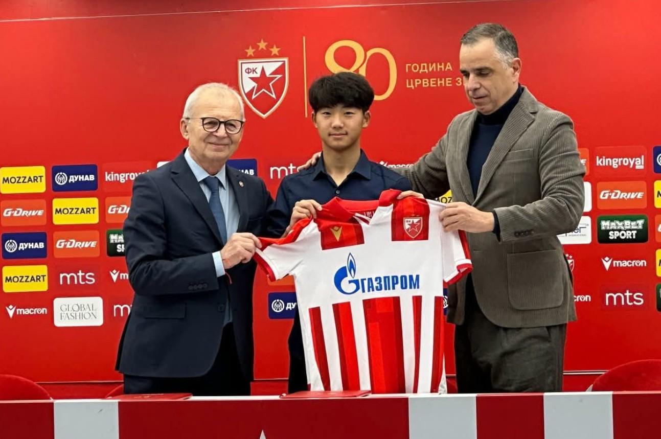 乐鱼体育登录入口-足球报：万项3月将参加国少集训，之后也会提前归队备战亚少赛